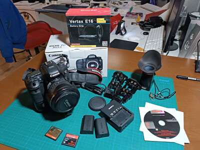 Canon EOS 7D markII, Batteriegriff, 1 Objektiv Canon 15-85, Blitz Nissin Di866