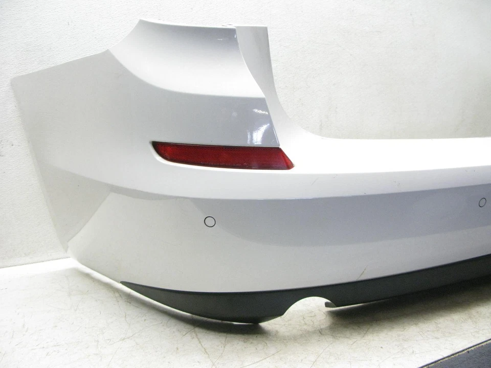 💚 Cubierta de parachoques trasero BMW 535I 550i GT F07 2010-13 (SIN ENVÍO) Foto 3 de 4