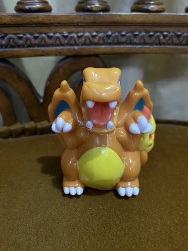 Charizard Pokemon Vintage Piggy Bank Mini Figure Banpresto Japan PVC 1999 - Picture 2 of 7