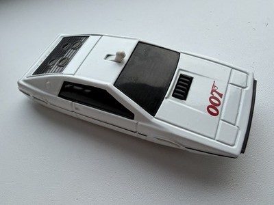 Corgi 007 Lotus Esprit Submarine Car James Bond Action *Read 1977