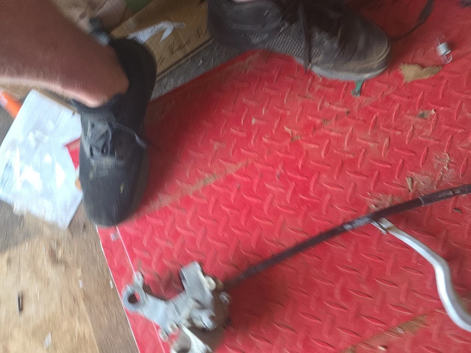 01 02 2001 2002 SUZUKI RM125 PINZA DE FRENO TRASERO PEDAL CILINDRO MAESTRO #,2 Foto 2 de 4