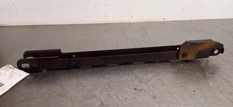 Brazo de control trasero inferior transversal trasero compatible con 05-07 QUINIENTOS 8413129 Foto 2 de 4