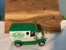 Vintage Fuller Brush Company Hartford Coin Bank Truck No Key