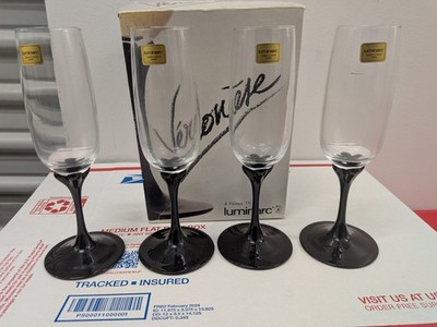 Set of 4 Luminarc Veronese France 5 Ounce Black Stemmed Champagne Flute Glasses 