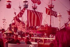 Capitán Garfio Barco Pirata Paseo Disneyland 1960 Original 35mm Película Diapositiva