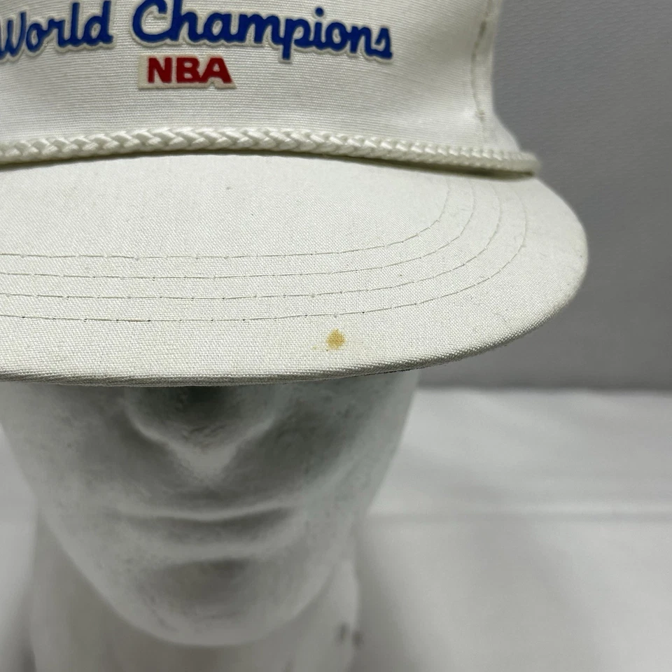 De colección Detroit Pistons Blanco 1989 Campeones del Mundo NBA Gorra/Gorra/Leer Foto 3 de 4