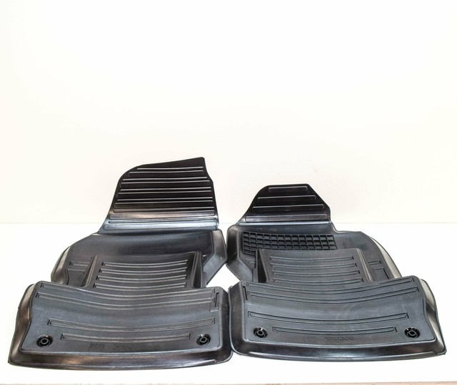 Genuine Volvo Xc60 Floor Mats All Weather Fabric 39822905 for sale