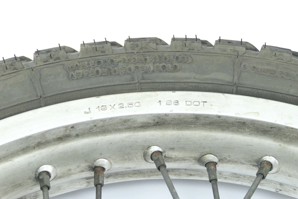 Triumph Tiger 900 T400 1998 - Llanta delantera 19X2,50 N06H Foto 3 de 4