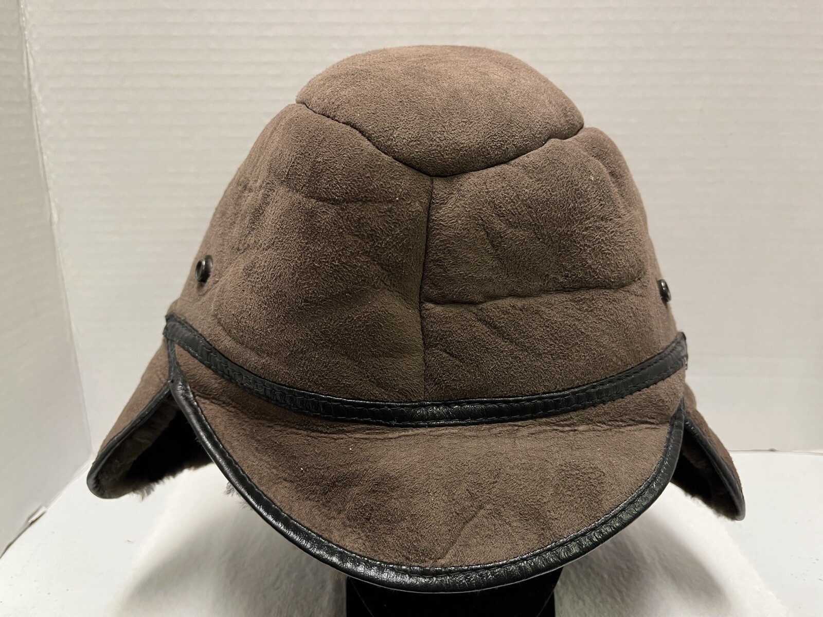 Trapper hat size medium snap button ear flaps fur - image 7