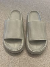 Cloud Slides Cushioned Thick Sole slides Shower Shoes Adult Slippers Size 40-41