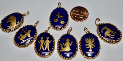 VINTAGE COBALT BLUE W GOLD ZODIAC SIGN OVAL PENDANT   LIBRA  25 X 18mm lace