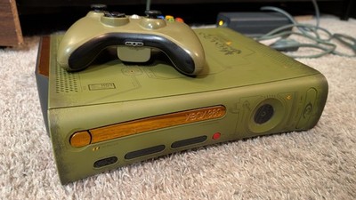 Xbox 360 Halo 3 Limited Edition Green Console *Boots*