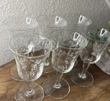 Vintage Mid-Century Etched Crystal Cordial Glasses – Set of 6 – 5” Tall
