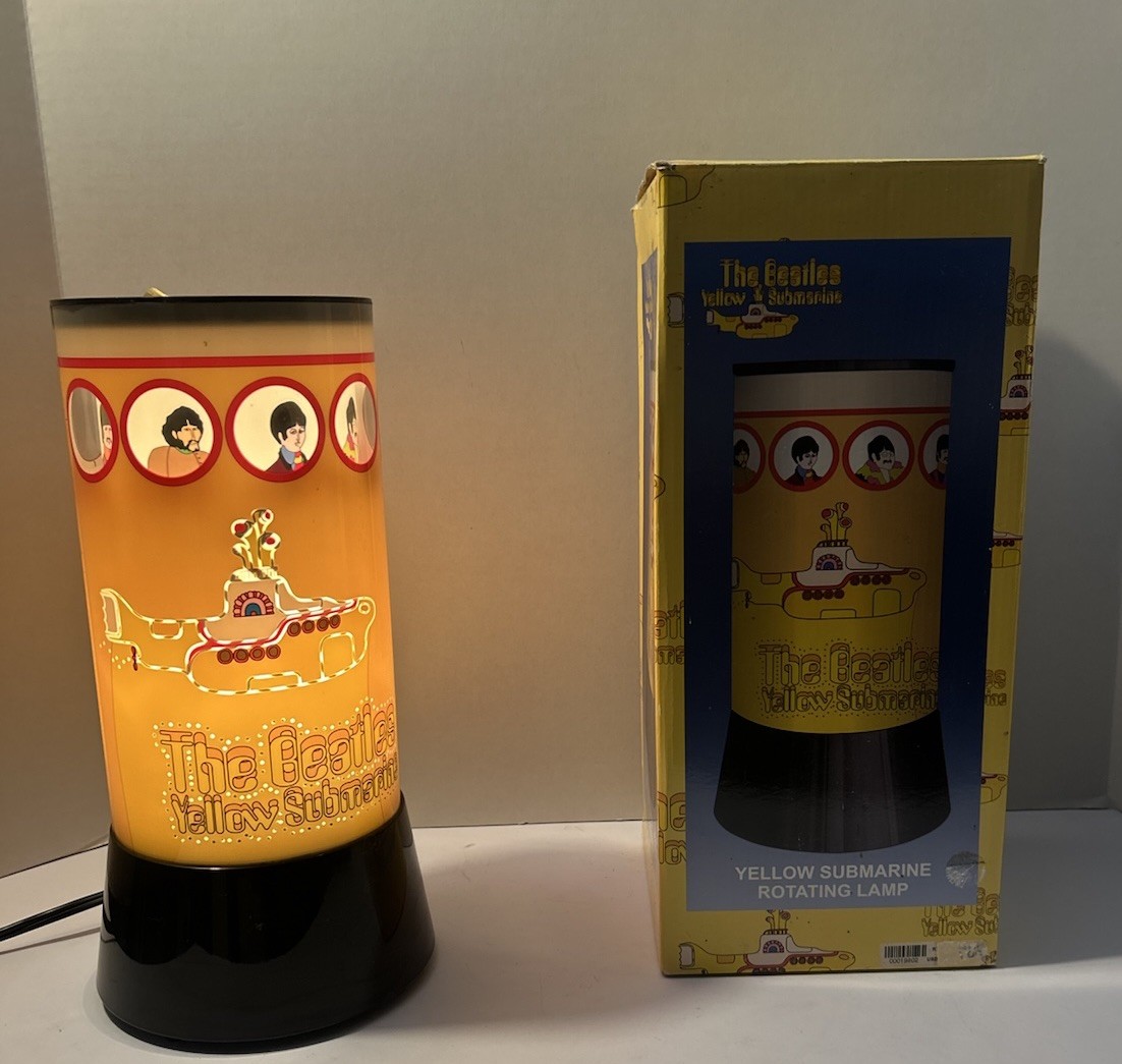 THE BEATLES VINTAGE YELLOW SUBMARINE MOTION LAMP 2006