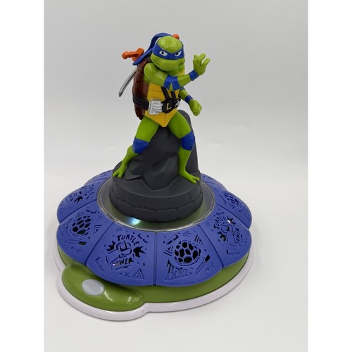 TMNT Leonardo LED Light Projector Figure 2023 Paramount CX002-23206