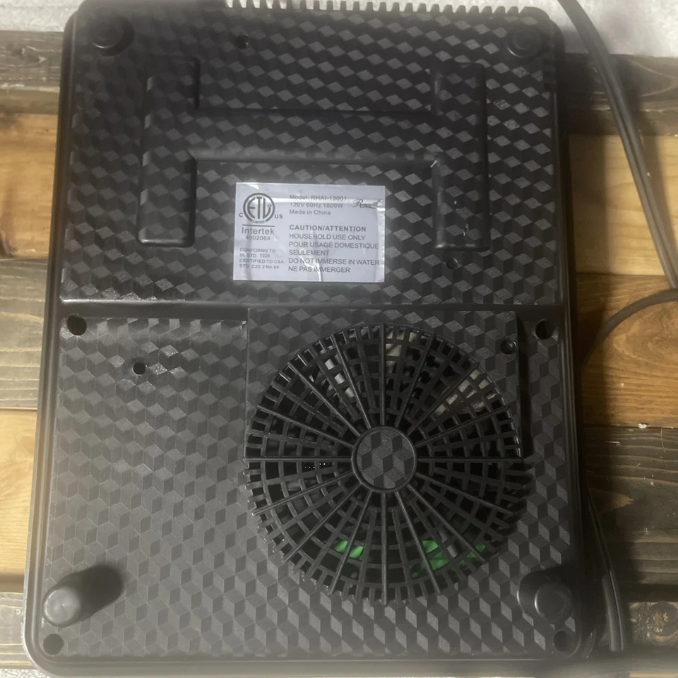 Rosewill Portable Induction Cooktop 1800 Watts,8 Power Levels, timer & temp EUC - Image 4 of 4