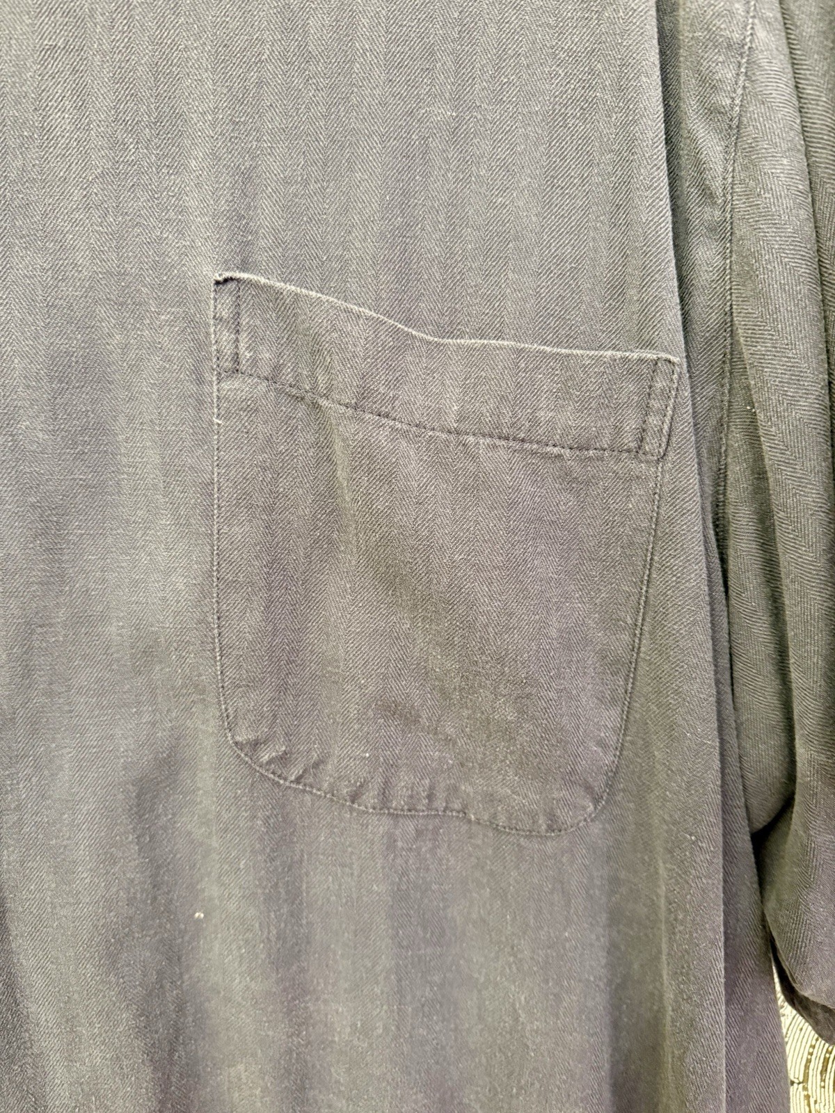 FILA Camicia in seta J. Rowe manica corta 3XT nera con ricamo teschio pirata sul retro