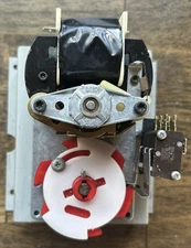 Dixie Narco Double Column vending Motor, fits 276, 368, 440,  Red and White disk