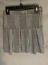 Art Class Girls Plaid Skirt Gray Black Size Medium 7/8