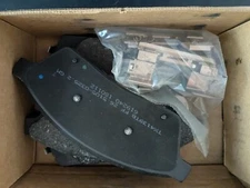 SAAB 20983942 New NOS Genuine OEM Front Brake Pad Kit 9-4X (168) 2011 MAKE OFFER