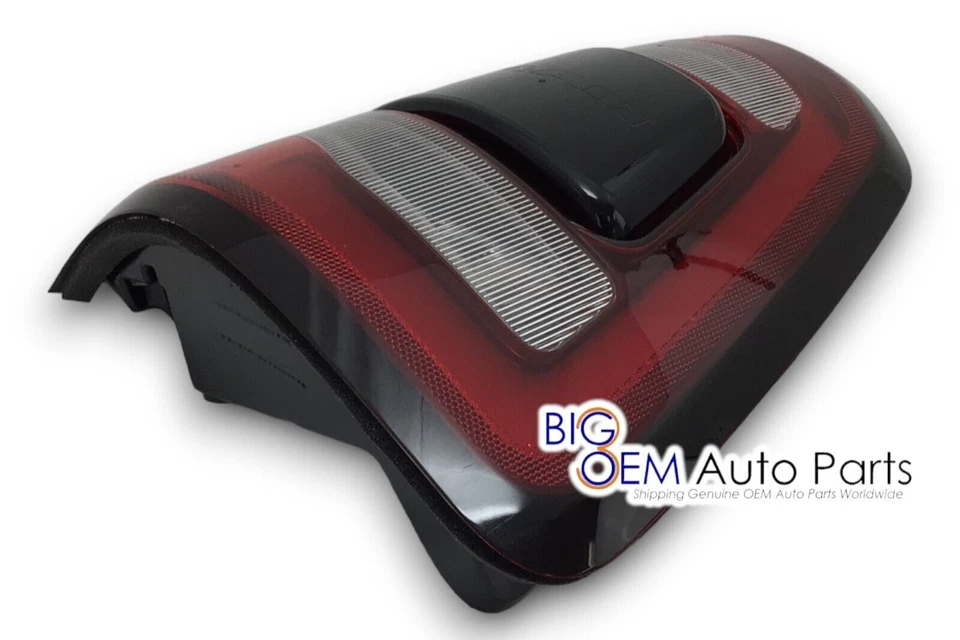 Ram 1500 2020-2024 diestro lado pasajero LED luz trasera OEM 55112992AD Foto 3 de 4