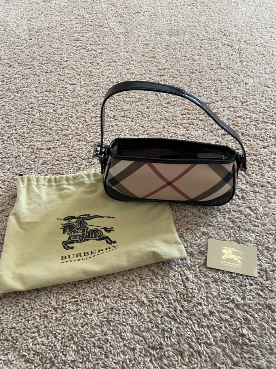 Burberry nova check small shoulder bag hot sale