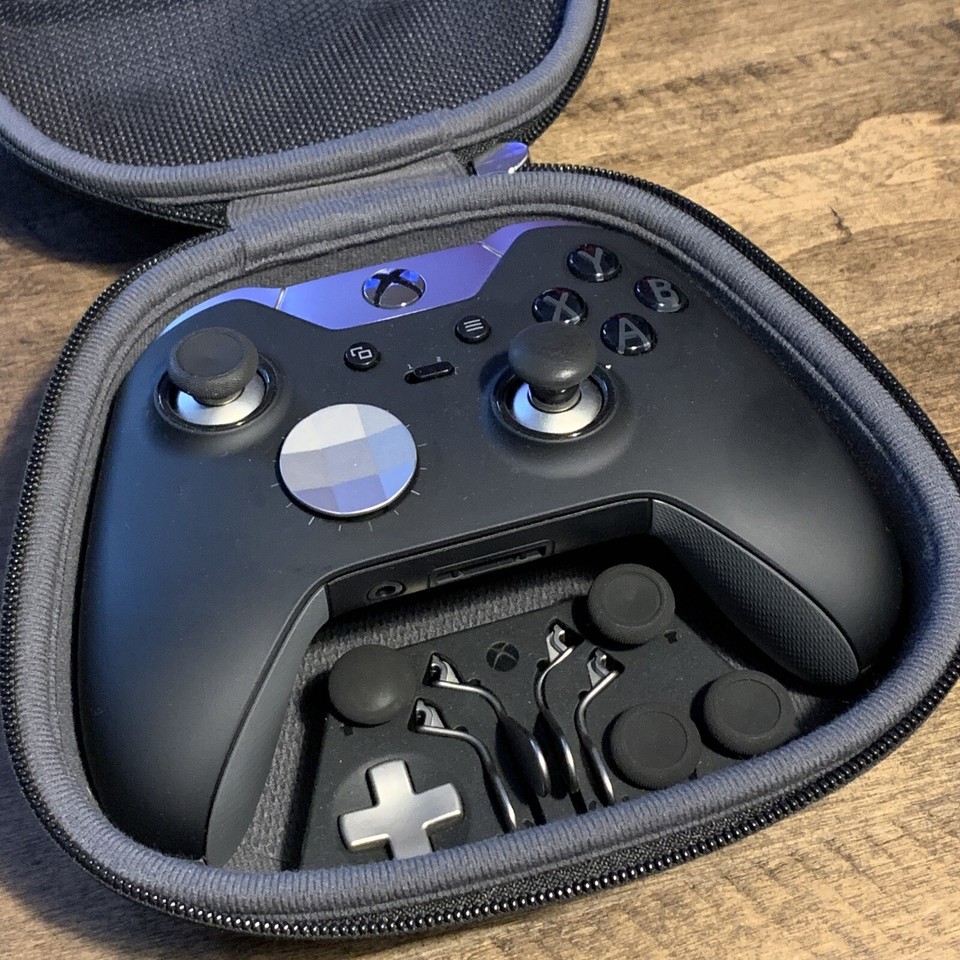 Microsoft Xbox Elite Wireless Controller Black w/ Box Complete