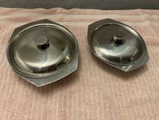 PAIR OF GRATIN DISHES WITH LIDS stainless steel
