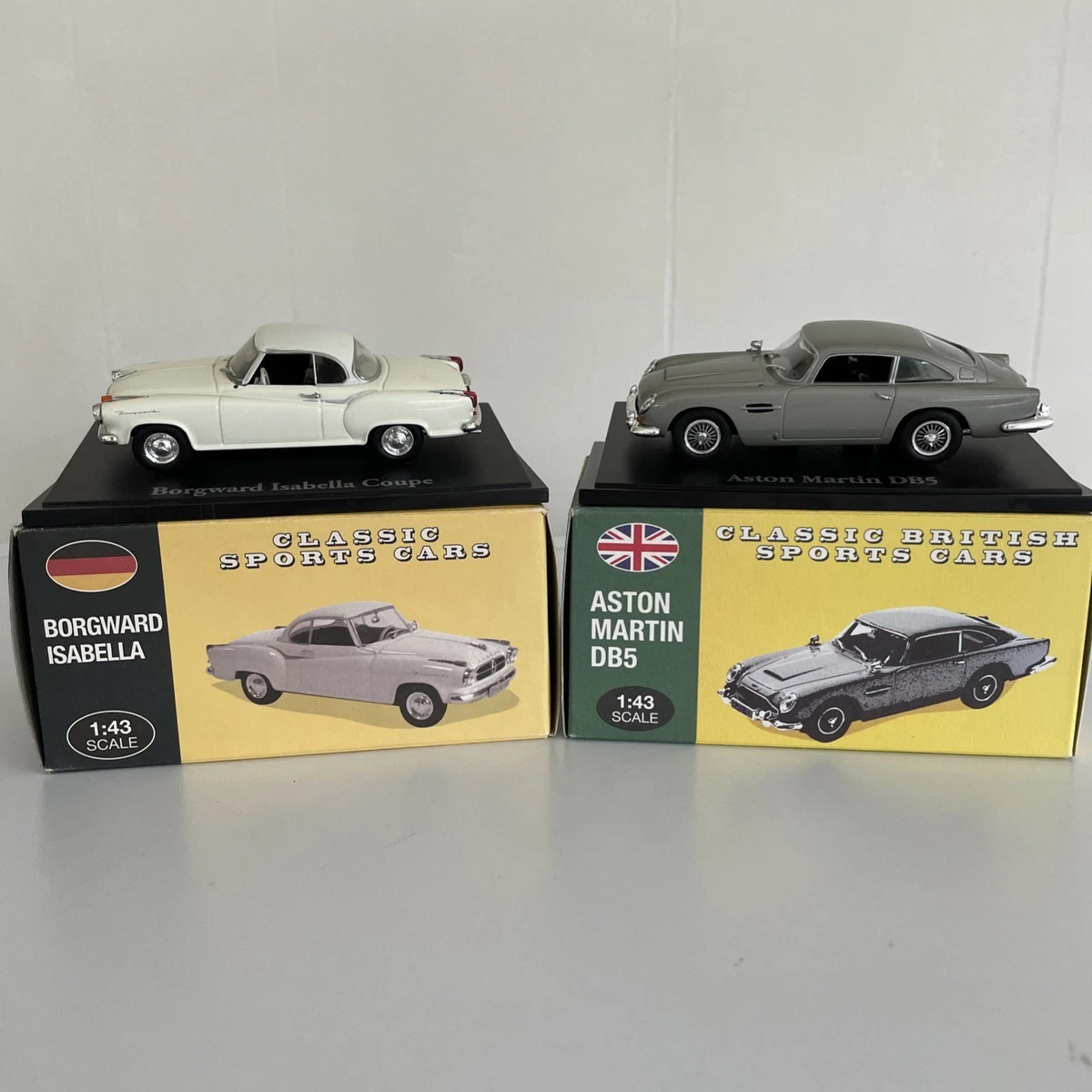Aston Martin DB3 Sport - Dinky Toys - 1/43ème en boite