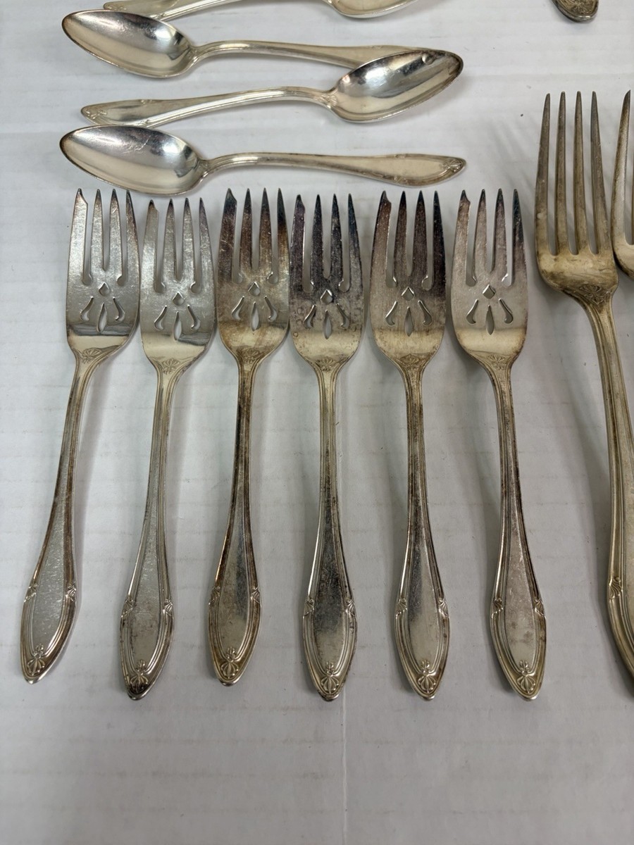 GORHAM GM CO SILVERPLATE PROVIDENCE 1919 Forks Spoons Knives 38