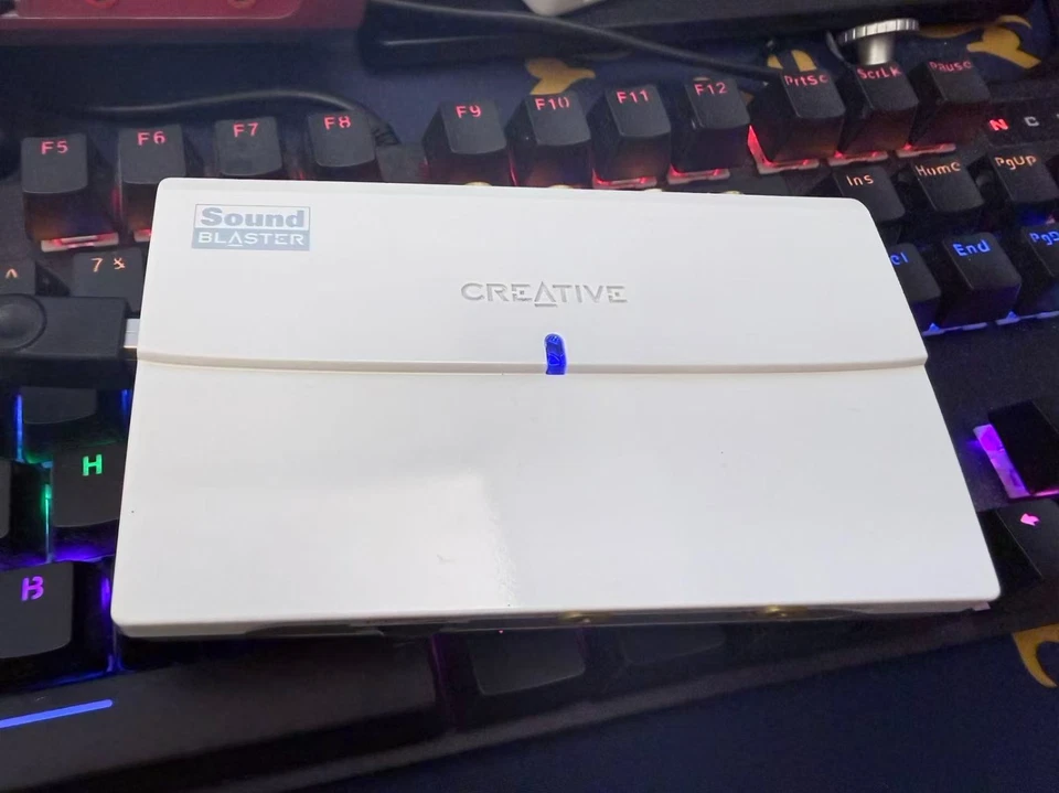 Creative Labs External Sound Blaster Model SB0270 Withe Made in China Very Clear - Image 2 of 3