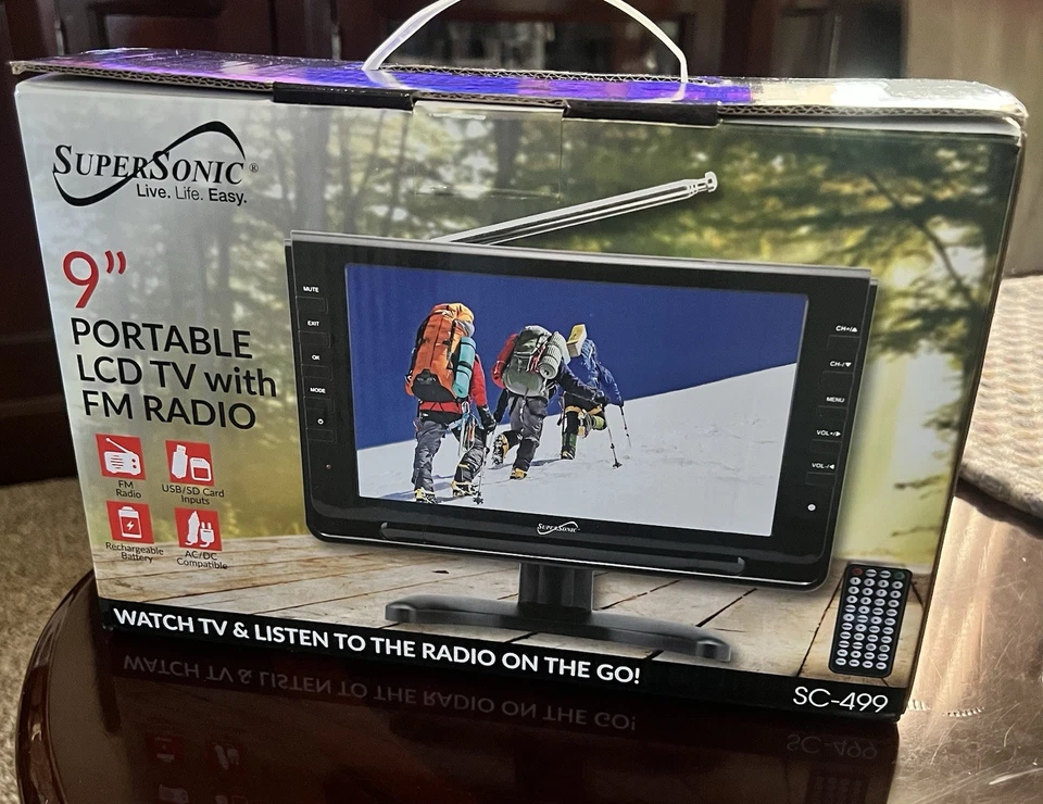 Supersonic 9" Portable Widescreen LCD TV w/ Digital TV Tuner & 720p Resolution - Image 3 of 4