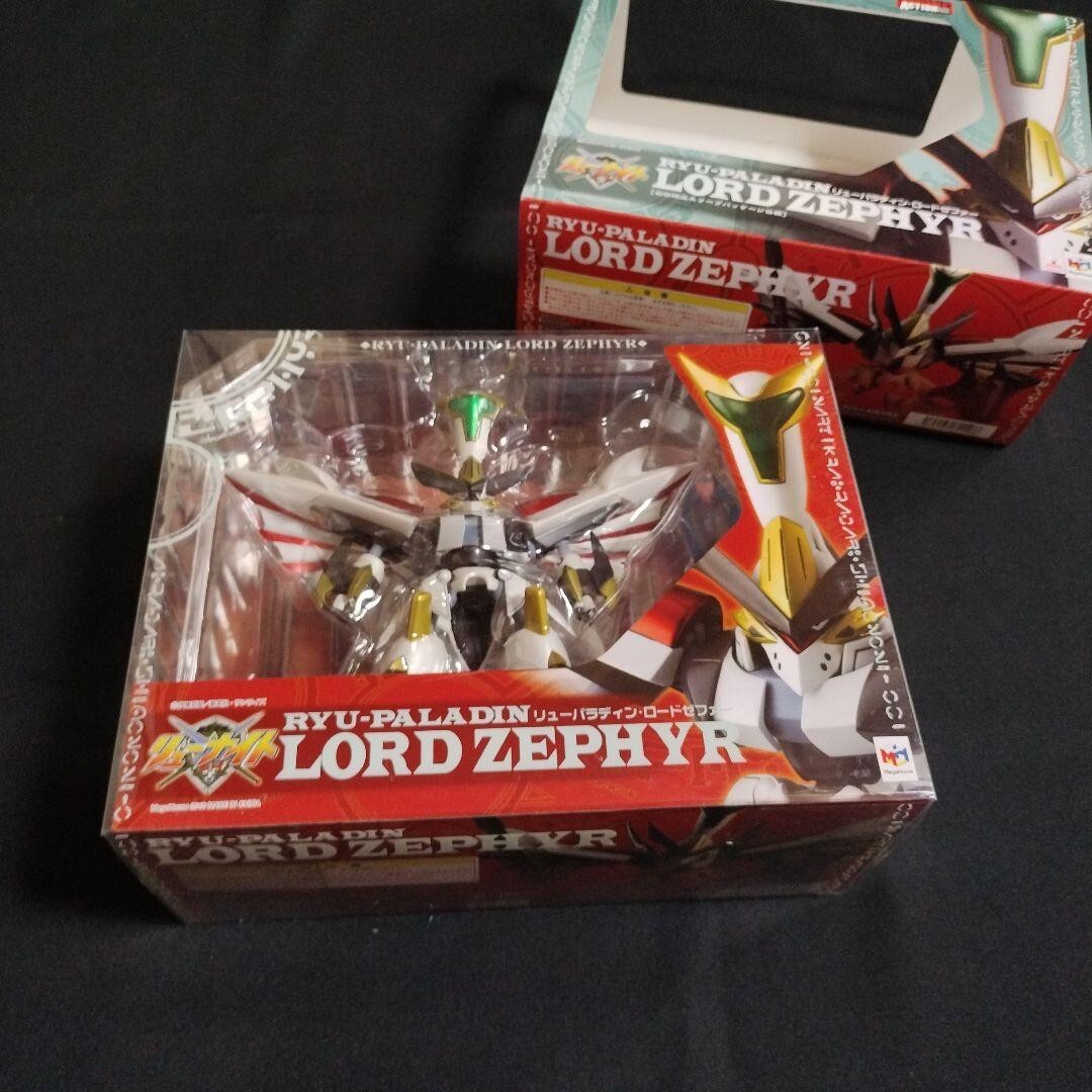 RYU-PALADIN LORD ZEPHYR 可動式フィギュア Amazon.com: Ryu