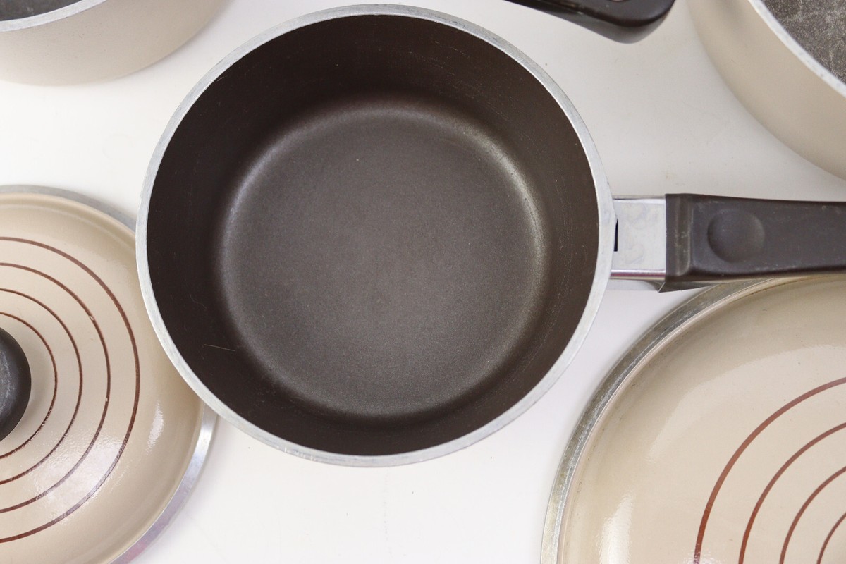 Vtg Club Aluminum Cookware 6 pc Set of Pots Pans Dutch Oven Vtg Club Aluminum Cookware 6 pc Set of Pots Pans Dutch Oven