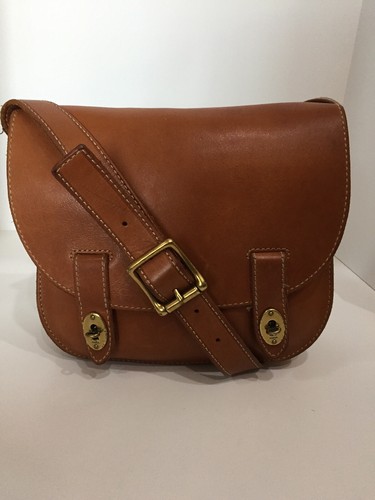 Fossil Austin Leather Turn Lock Saddle 