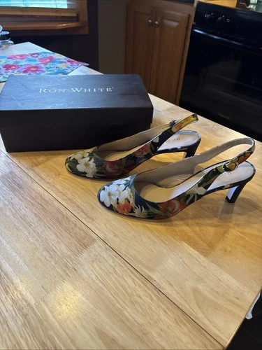 Ron White Izabella Slingback Heels Shoes Black Floral Euro Size 39 $475 Orig