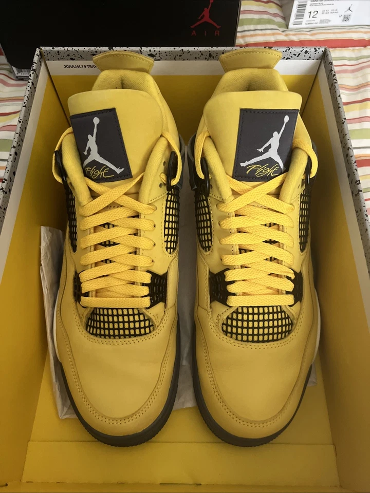 Talla 11 - Jordan 4 Retro Mid Lightning Foto 4 de 4