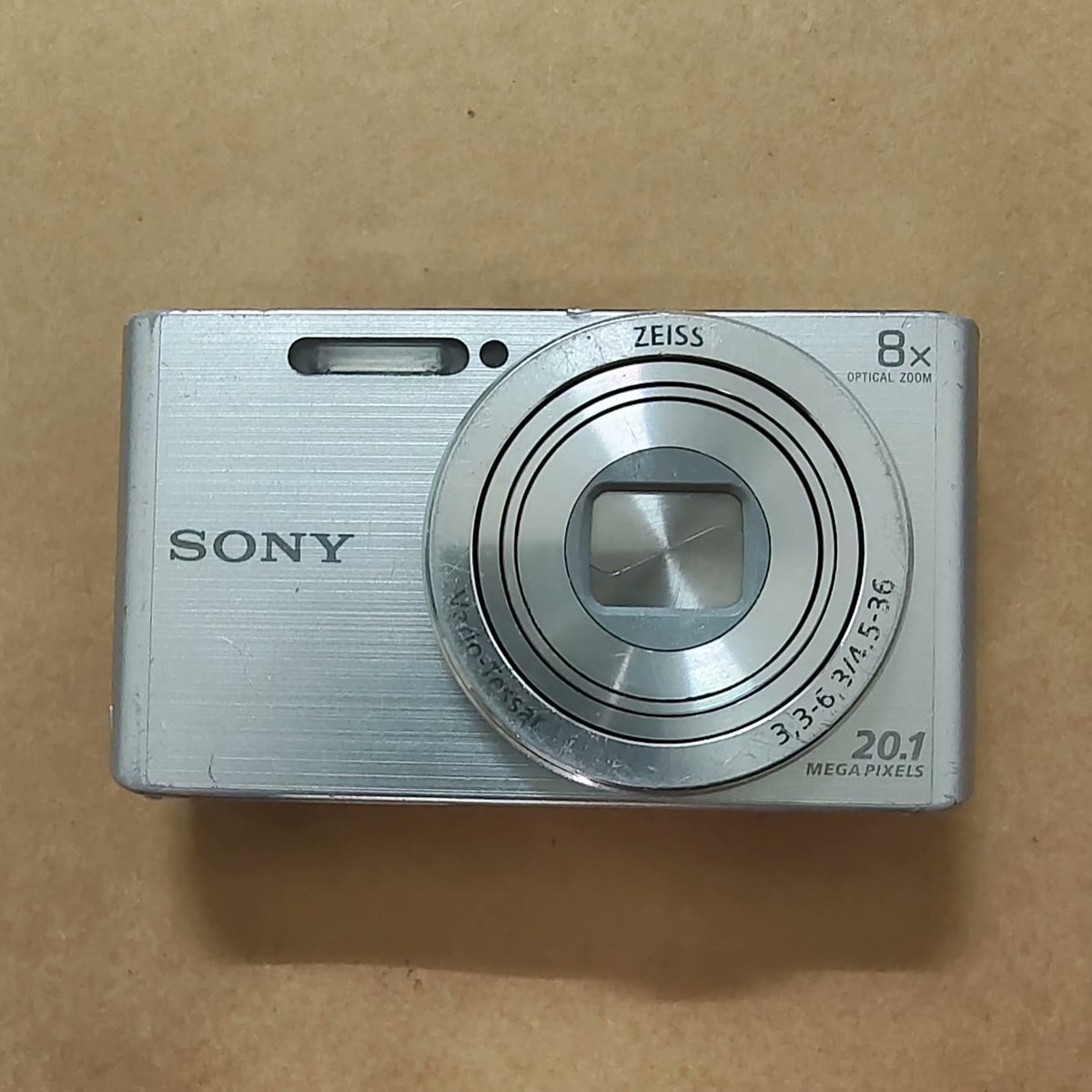 Sony DSC-W830 Digital Camera Cyber-Shot 20.1MP 8x zoom Silver 85