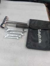 Brandneues KOMPLETTES WERKZEUGSET SCHWARZE TASCHE F&Uuml;R VESPA