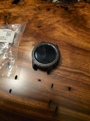Samsung Galaxy 4 Classic American Version (46mm) 