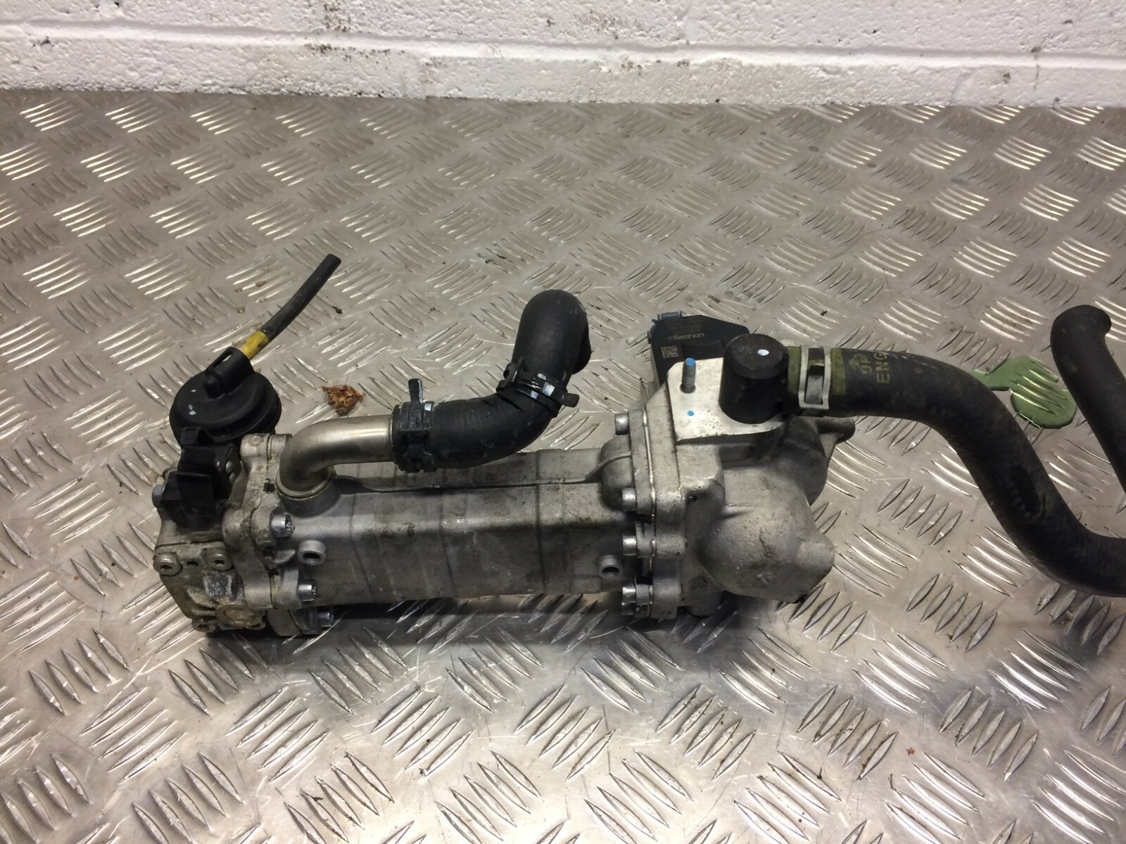 2017 KIA SPORTAGE 1.7 CRDi EGR COOLER + VALVE 284202A610 eBay