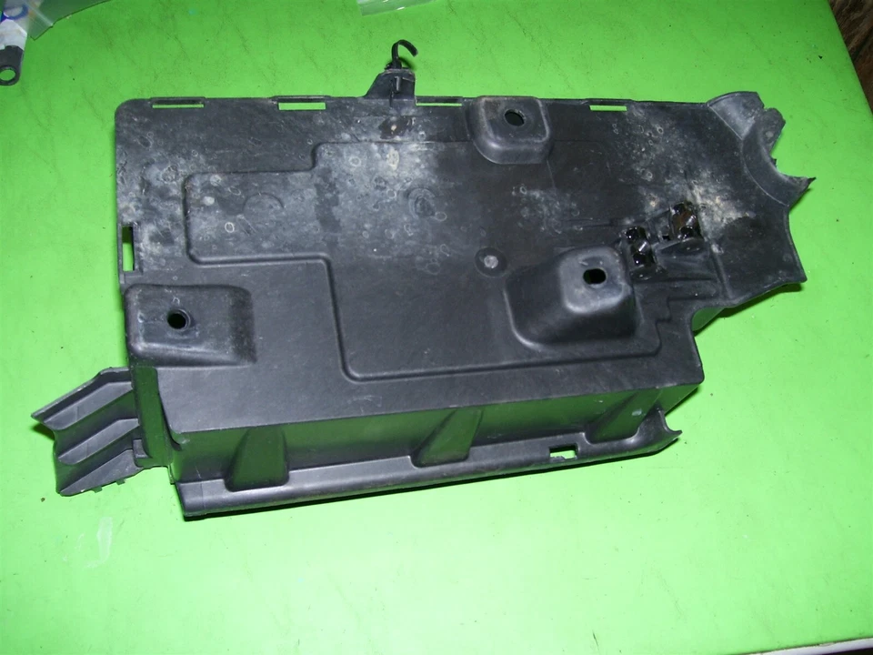 08 SAAB 9-3 2.0 TURBO 2.0T 2.0L Caja de almacenamiento de batería envolvente 12761146 DAÑADO Foto 4 de 4