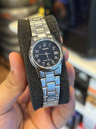 Casio LTP-V002D-1B schwarzes Zifferblatt Analog Edelstahl lässige klassische Damenuhr - Bild 9 von 15