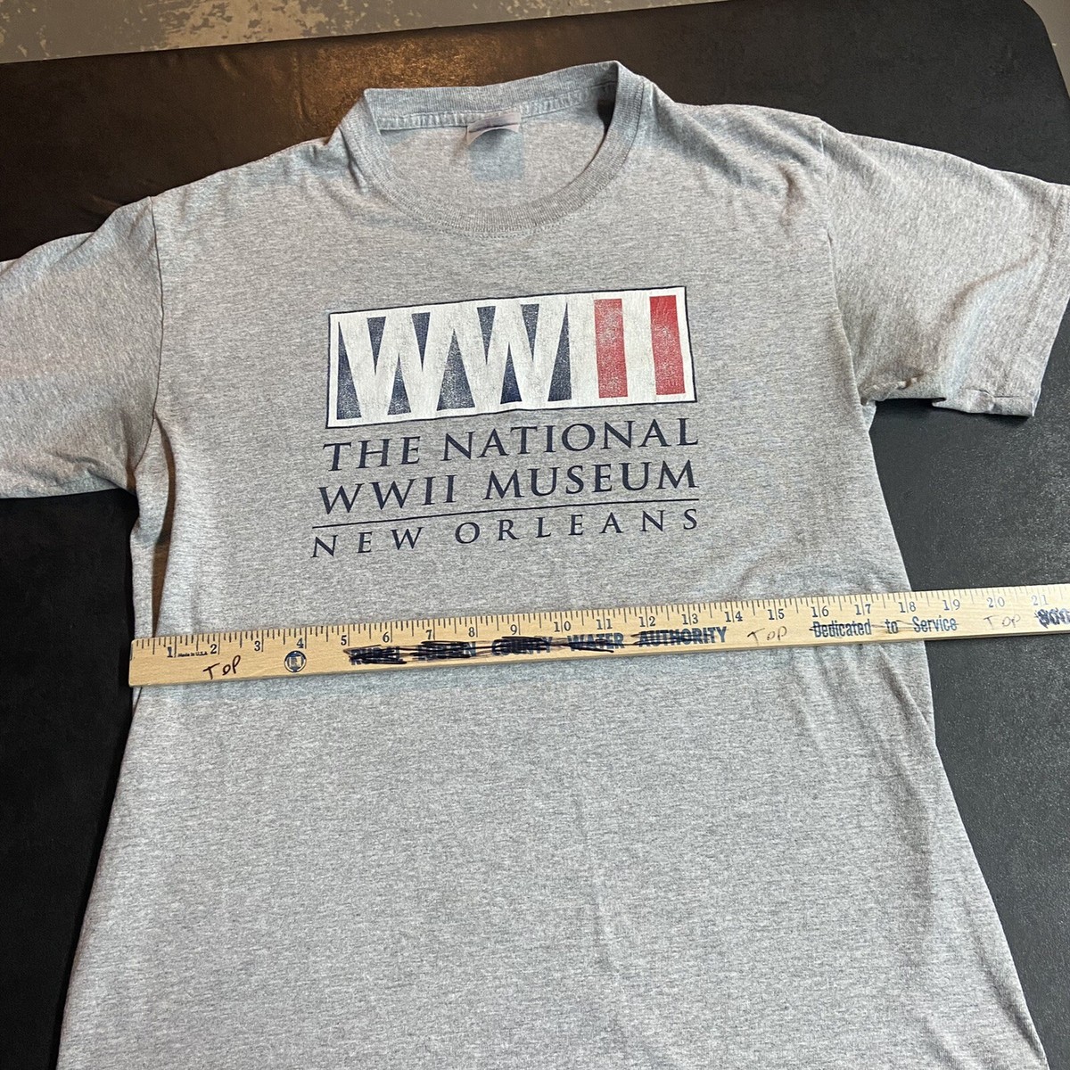 Adult Medium The National WWII Museum New Orleans Grey T-Shirt WW2