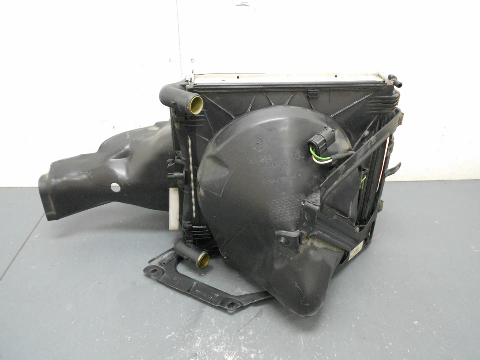 2003 02 03 04 05 Porsche 911 Carrera Right Radiator Condenser Fan #0569 Y2 - Image 4 of 4