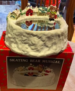 ​Vintage Christmas Around the World Musical Skating Bear Music Box