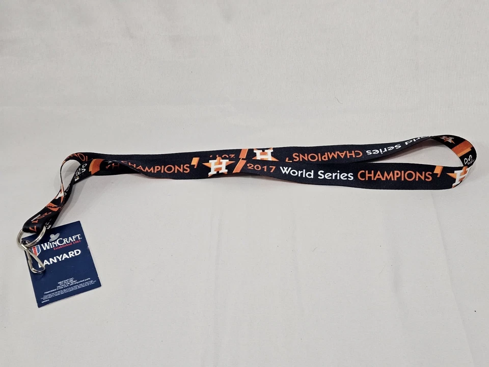 Houston Astros 2017 World Champions Memorabilia Lot MLB Lanyard And Yard Flag - Image 2 of 4