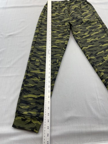 New *No Tags* Youth Boys Carhartt Camo Fleece Sweatpants Size Youth Medium - Picture 7 of 11