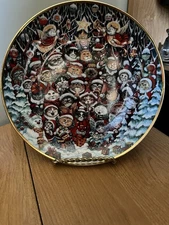 The Franklin Mint Limited Edition Collector's Plate "Santa Claws" by Bill Bell