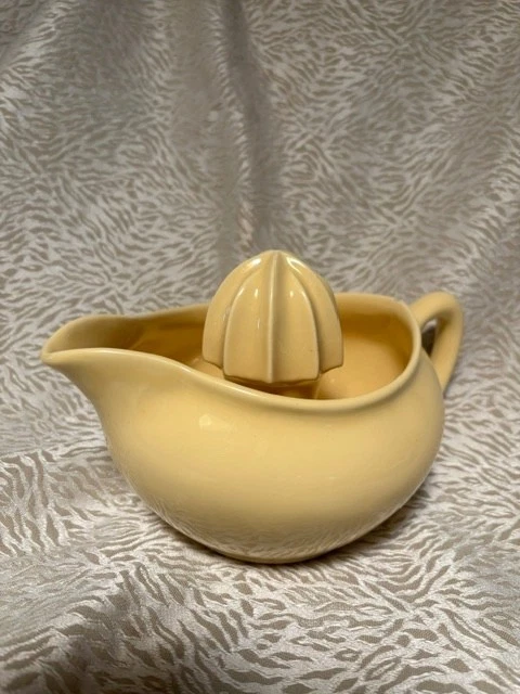 Gladding McBean Franciscan Jiffy Juicer Yellow Citrus Reamer 1930s Calif.
Opens in a new window or t